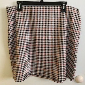 H&M Pink Plaid Pencil Skirt